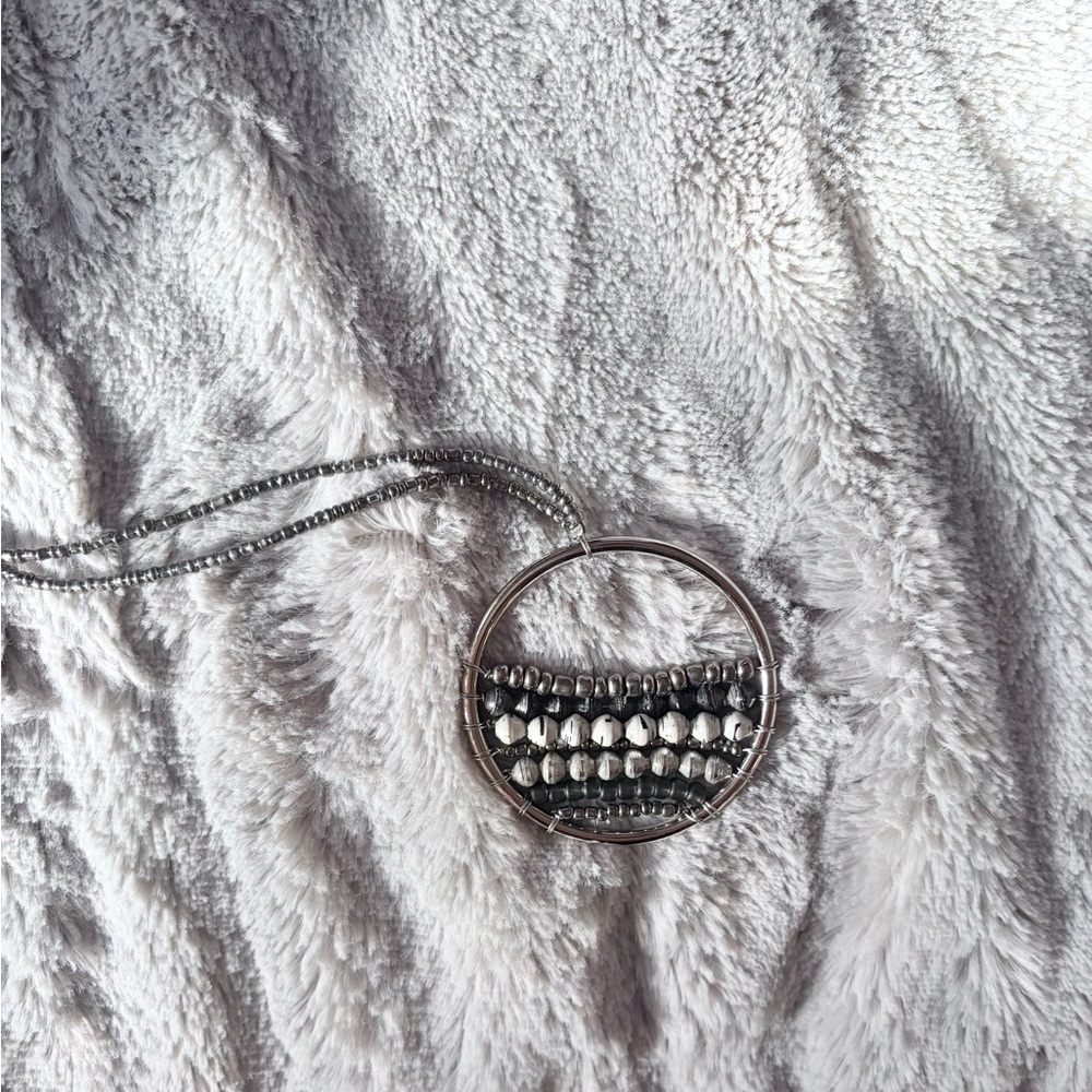 Silver and Black Beaded Necklace - Picture 3 of 6
